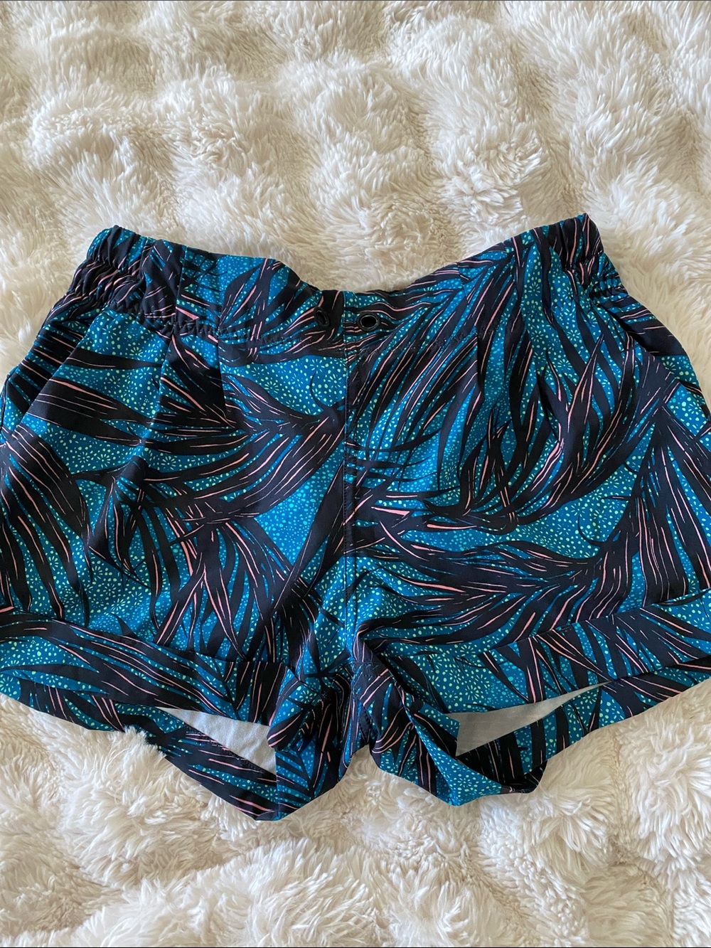 Lululemon casual Teal Leaf Print Elastic-Waist Shorts 6
